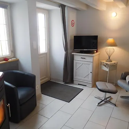 Feriehus Maison De Caractere Avec Jardin Et Terrasse, Proche Langres - Fr-1-611-39 *